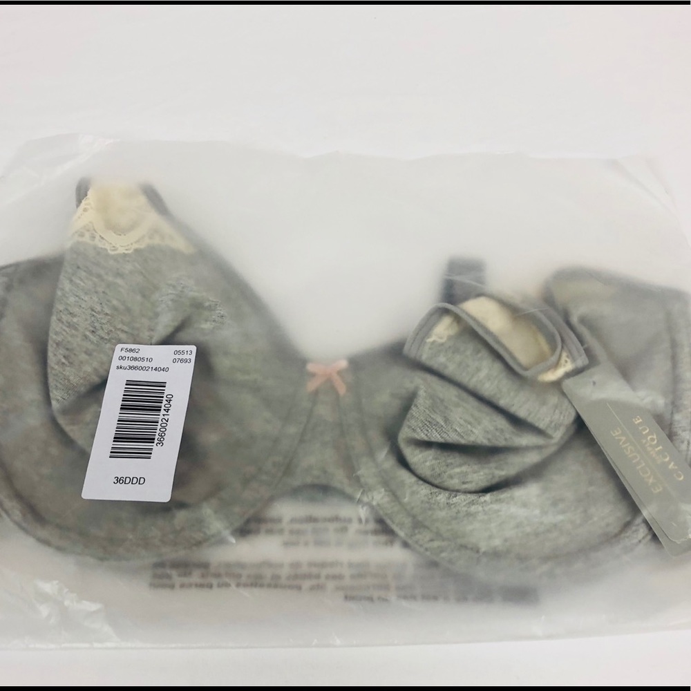 Cacique T-Shirt Bra 36DDD